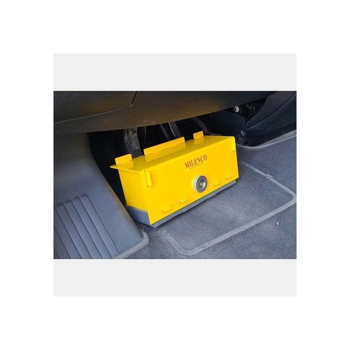 Antivol de pédales pour Mercedes Sprinter depuis 2006 avec Boite Auto MILENCO M6835