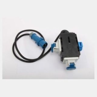 Multienchufe triple SCHUKO/CEE17 230 V con cable de 1,5 m y luz indicadora