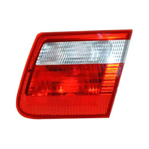     
                
                
    Luz trasera derecha en el maletero BMW E46 Berlina ->08/2001 - BA15070
