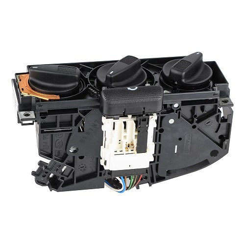     
                
                
    Console de régulation de ventilation avec chauffage arrière pour Transporter T4 (AHY) 1998 - C201010
