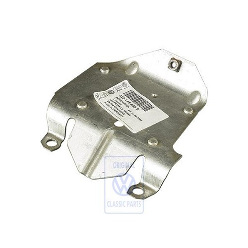     
                
                
    Tôle protection conduit d'admission pour VW Transporter T4 - C263704
