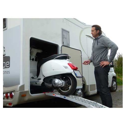 PORTE-MOTO SUR ATTELAGE 4x4 VOITURE et CAMPING CAR - porte motos