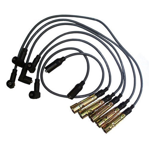     
                
                
    Faisceau de fils de bougies pour VW Transporter T4 5 cylindres de 1991 à 1995 - KC32140

