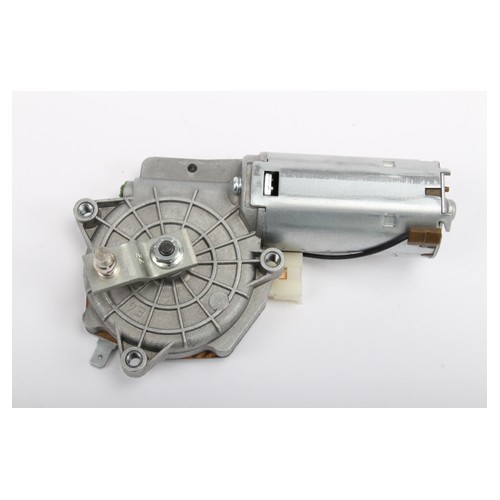     
                
                
    Moteur d'essuie-glace arrière pour Transporter T4 avec hayon - KC36006
