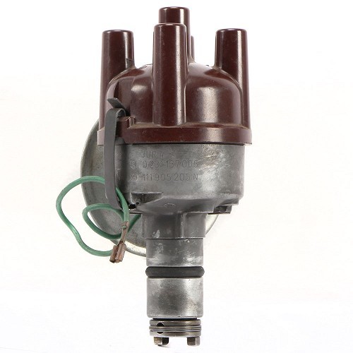     
                
                
    Allumeur Bosch pour VW Coccinelle & Combi 64 ->65 - VC30130
