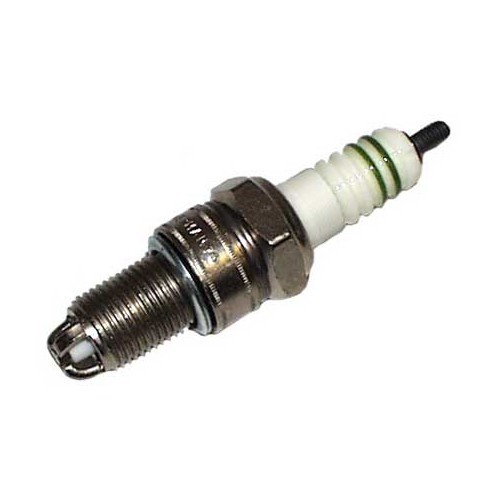     
                
                
    Bougie d'allumage pour VW Transporter T4 - W8LTCR
